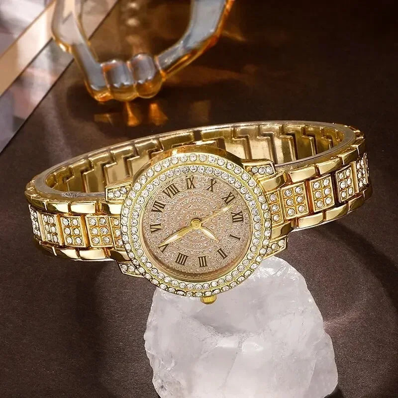Set de Joyeria Dorada para Mujer – Reloj, Collar, Pendientes & Pulsera con Diamantes