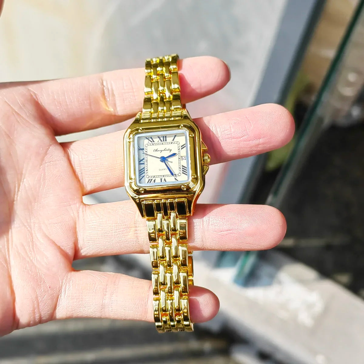 Diamond Bracelet Quartz Watch – Premium Collection