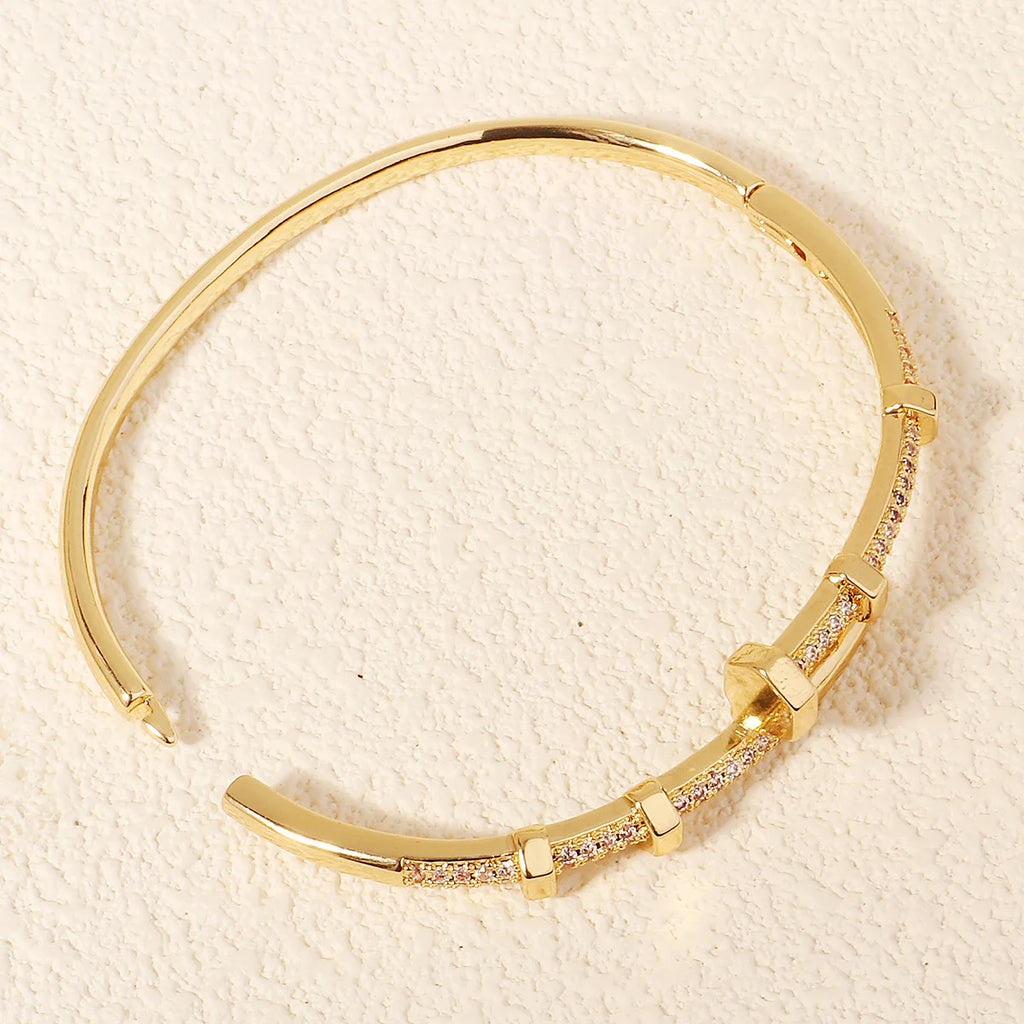 Open Copper & Zirconia Bracelet for Women – Handcrafted Daily Fashion Jewelry