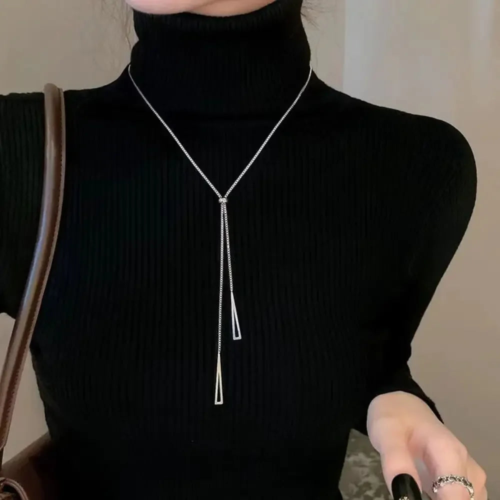 Collar Triángulo con Flecos Boho – Cadena Larga Dorada Clavicular Moda Chic