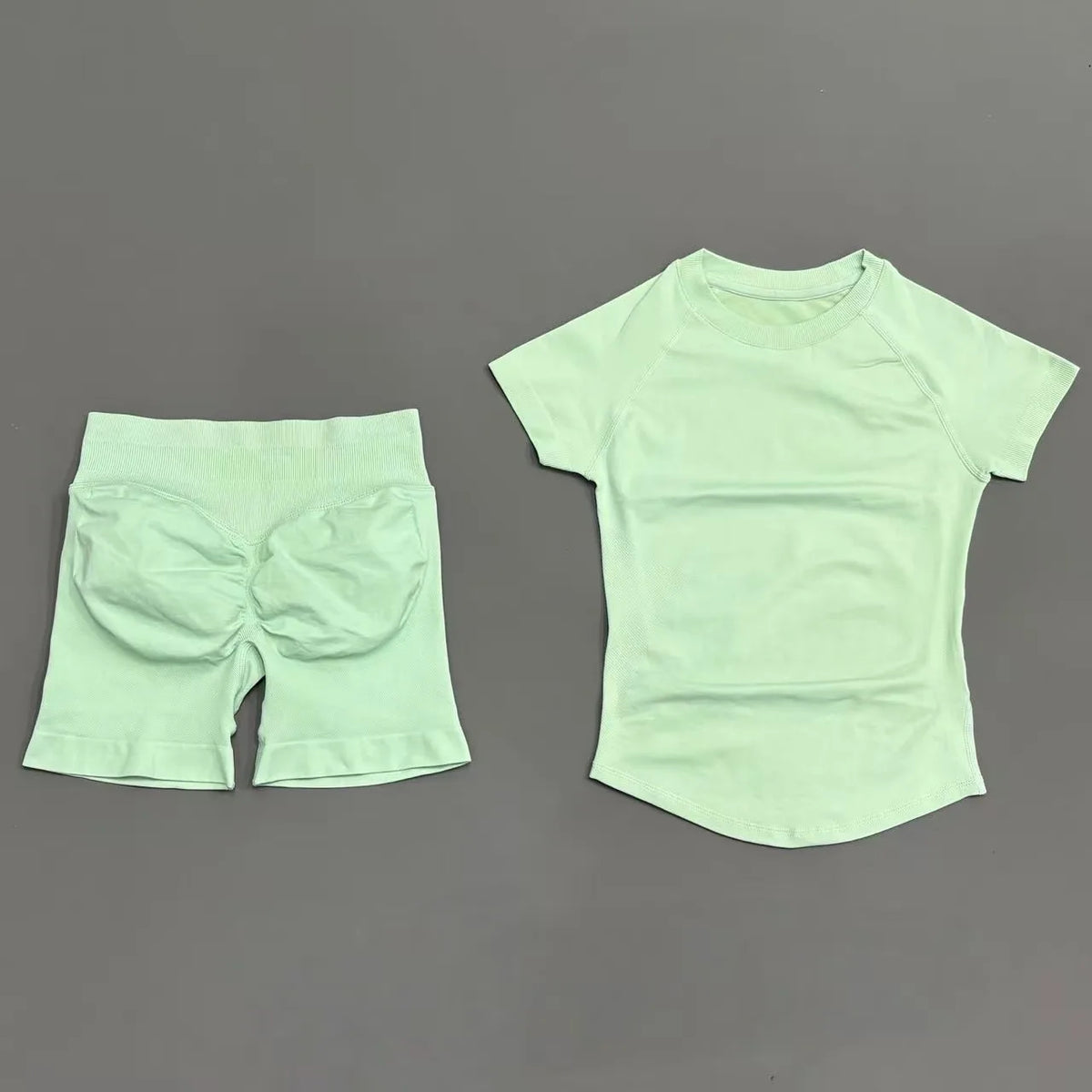 Set Deportivo Mujer 2 Piezas Sin Costuras – Yoga, Gym & Running, Verano