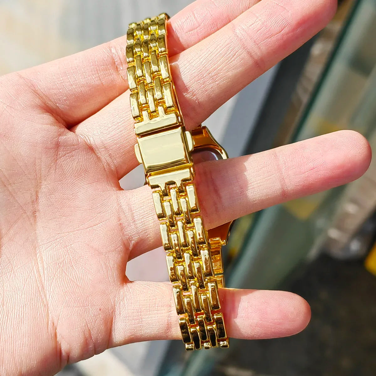 Diamond Bracelet Quartz Watch – Premium Collection