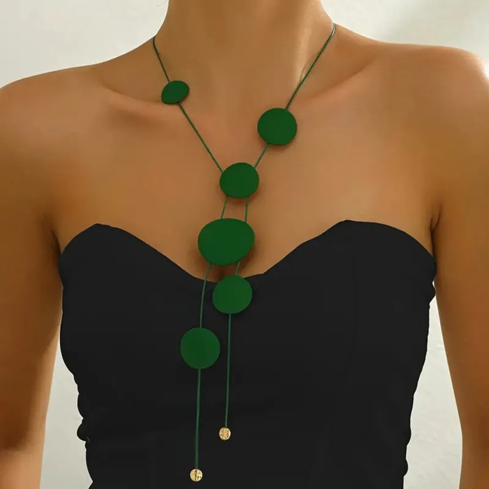 Collar Triángulo con Flecos Boho – Cadena Larga Dorada Clavicular Moda Chic